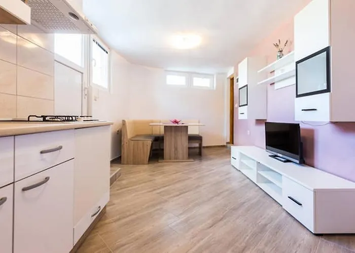 アパート With Parking Space Kukljica, Ugljan - 8238