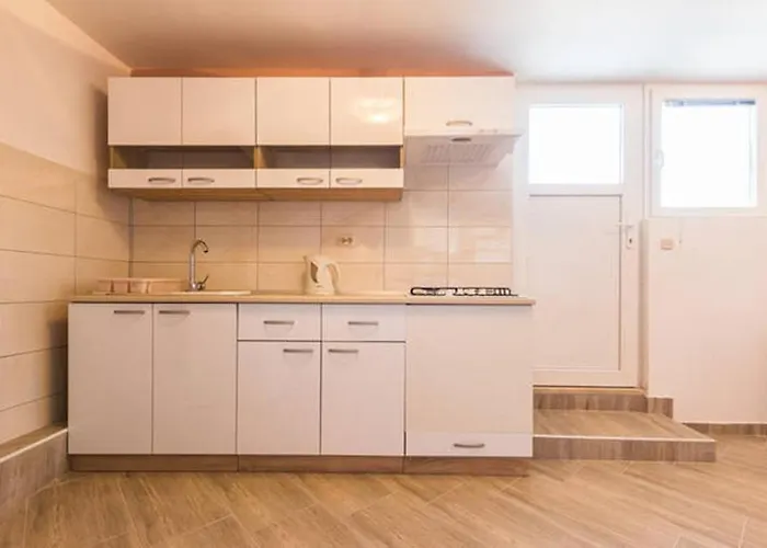 アパート With Parking Space Kukljica, Ugljan - 8238 ククリカ