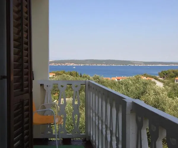 With Parking Space Kukljica, Ugljan - 8238 アパート ククリカ