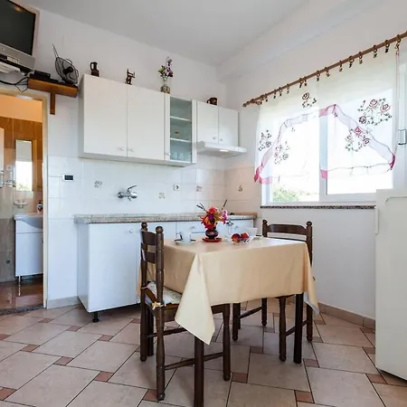Apartamento With Parking Space Kukljica, Ugljan - 8238